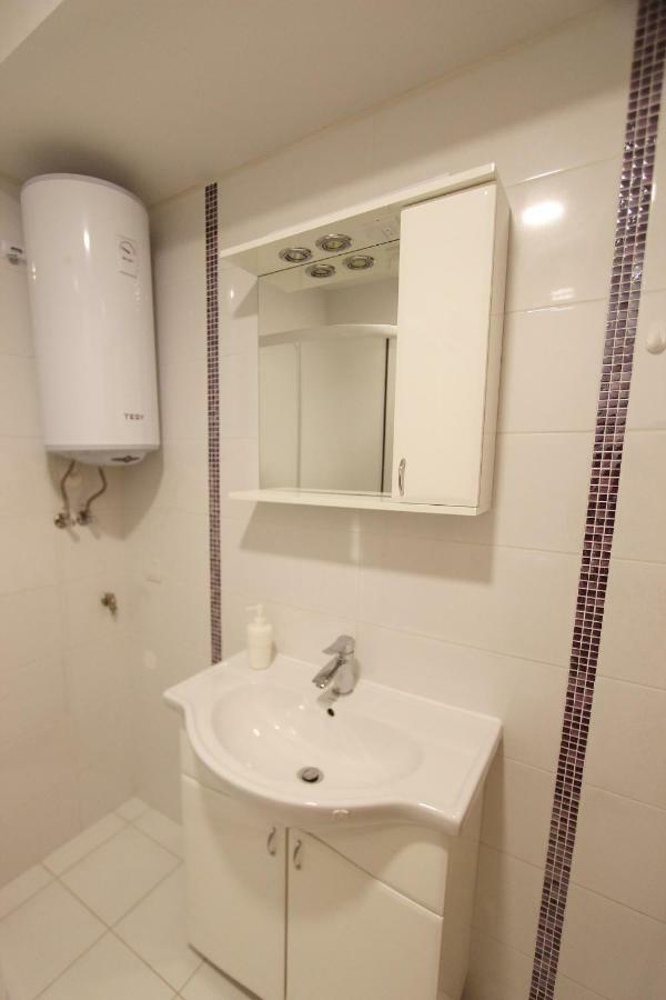 Apartments Josip ムルテル エクステリア 写真